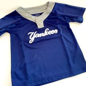 Yankees Boys Jersey/Shirt 3T Genuine Merchandise